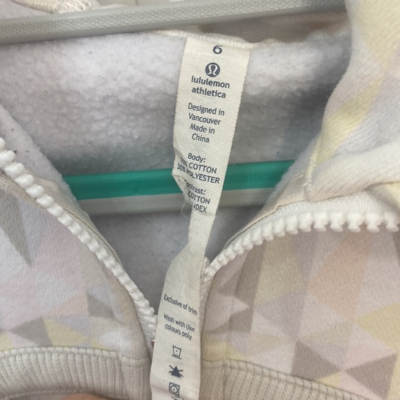 Lululemon Scuba Zipper Hoodie size 6 - Picture 4 of 13